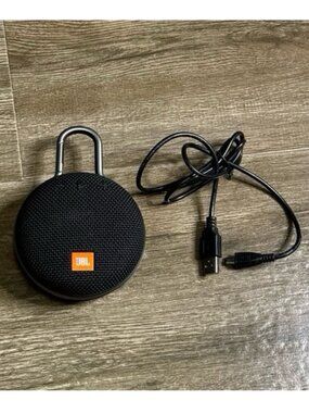 JBL Clip 3 Portable Bluetooth Speaker Black Waterproof w Charger